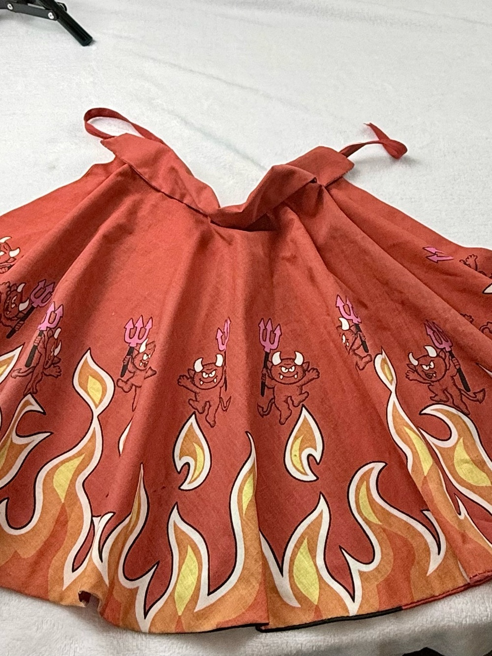 Halloween Costume Vintage 90s Kids Little Devil Reversible Cape